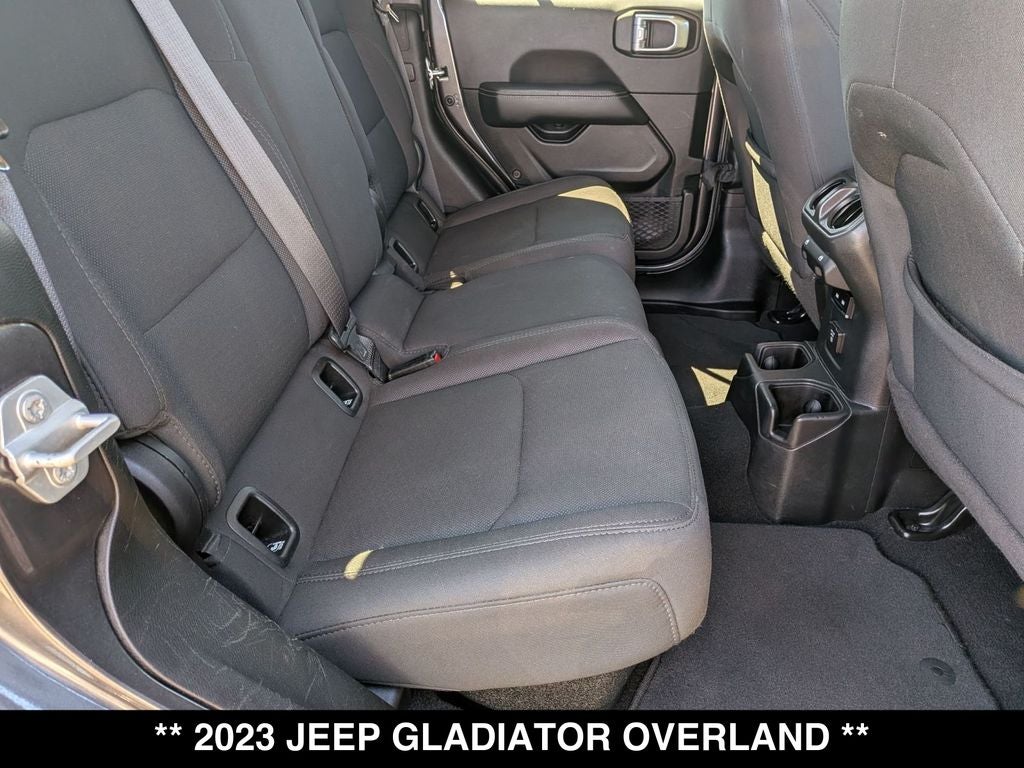 2023 Jeep Gladiator Overland