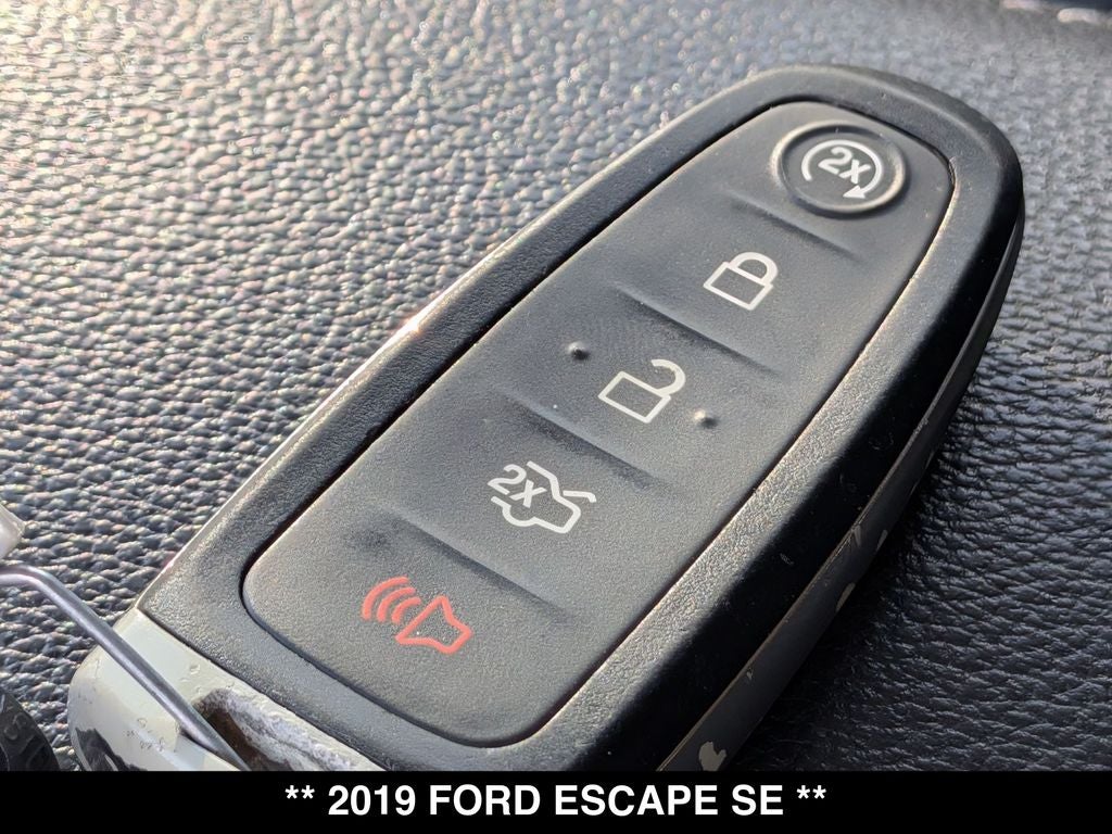 2019 Ford Escape SE