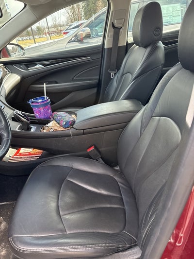 2017 Buick LaCrosse Essence