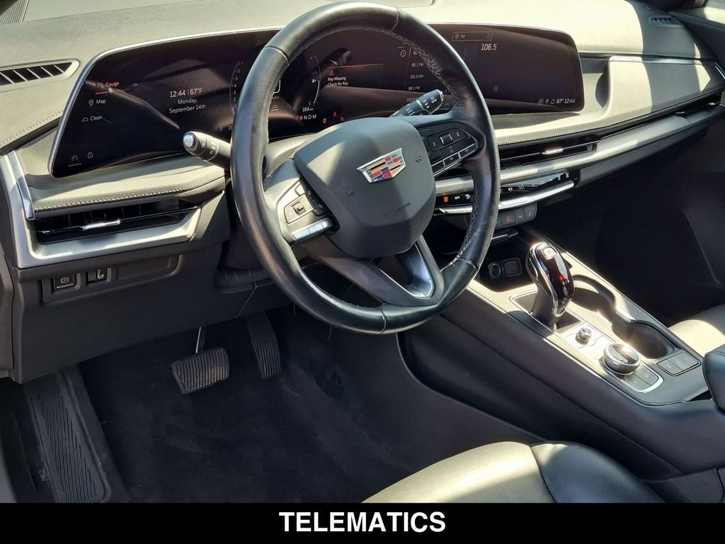 2024 Cadillac XT4 Luxury