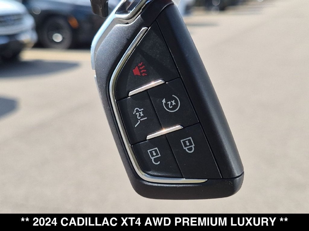 2024 Cadillac XT4 Premium Luxury