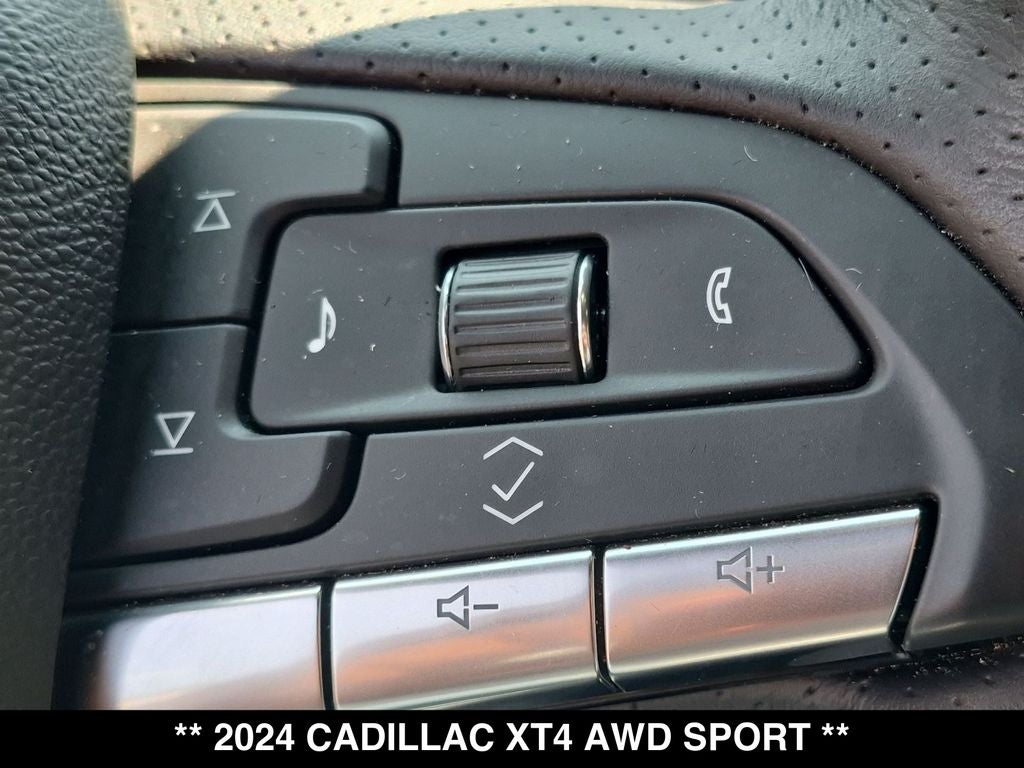 2024 Cadillac XT4 Sport
