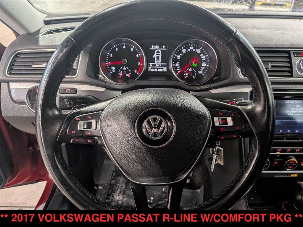 2017 Volkswagen Passat 1.8T R-Line