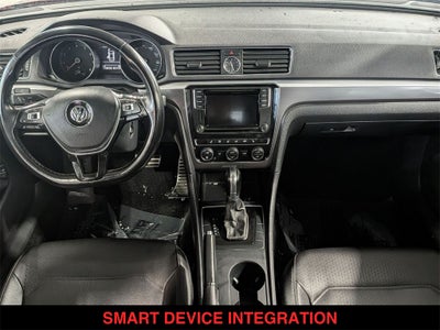 2017 Volkswagen Passat 1.8T R-Line