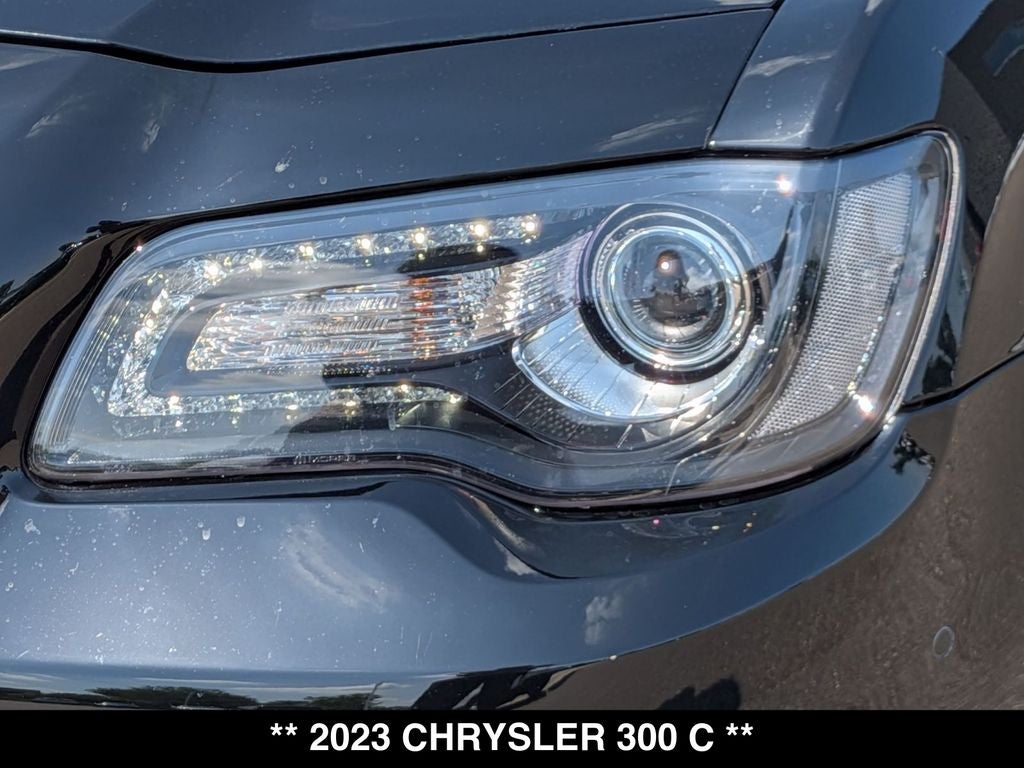 2023 Chrysler 300 C