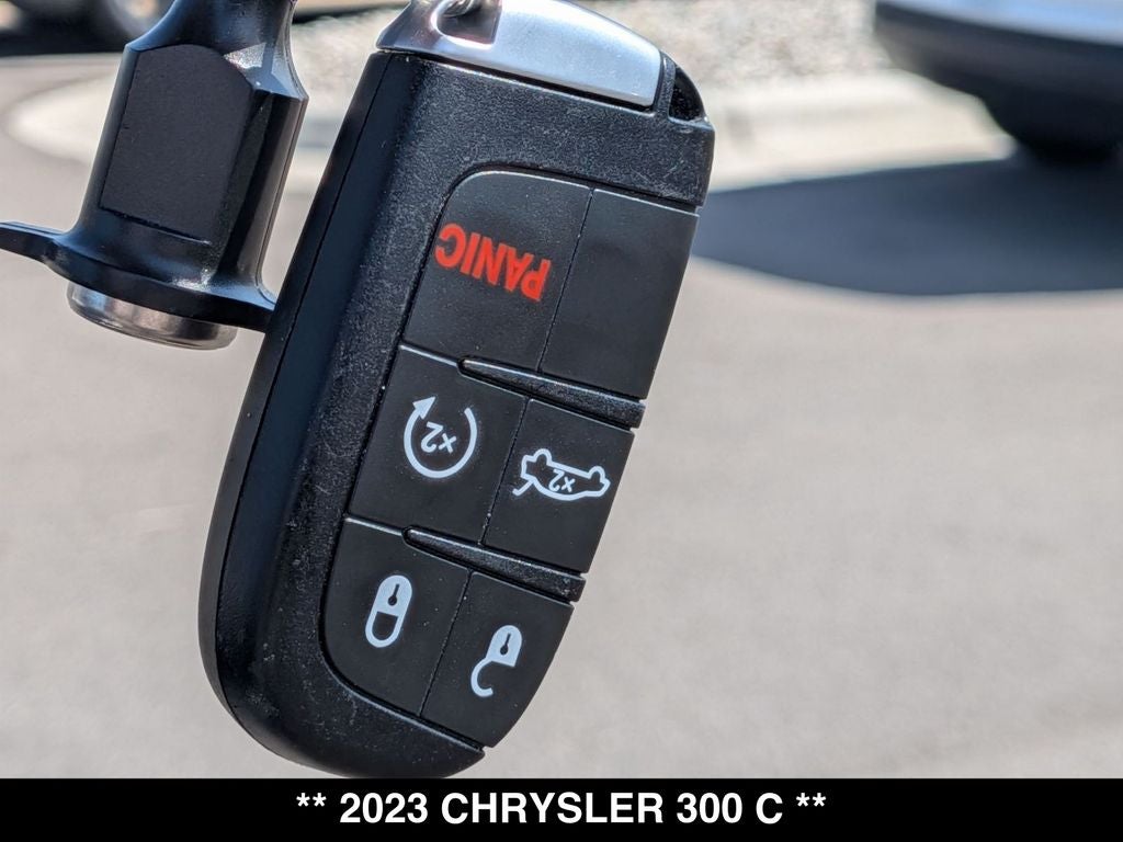 2023 Chrysler 300 C