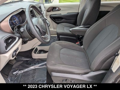 2023 Chrysler Voyager LX