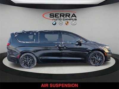 2022 Chrysler Pacifica Hybrid Limited