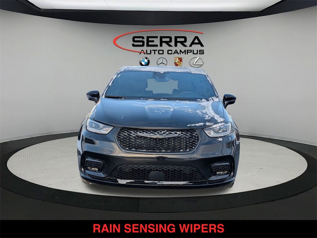 2022 Chrysler Pacifica Hybrid Limited