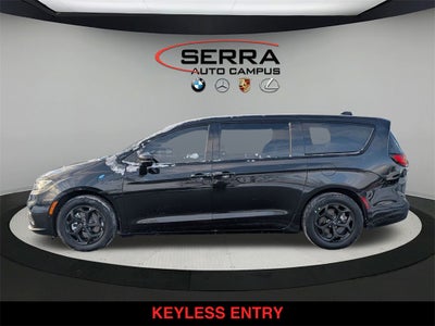 2022 Chrysler Pacifica Hybrid Limited