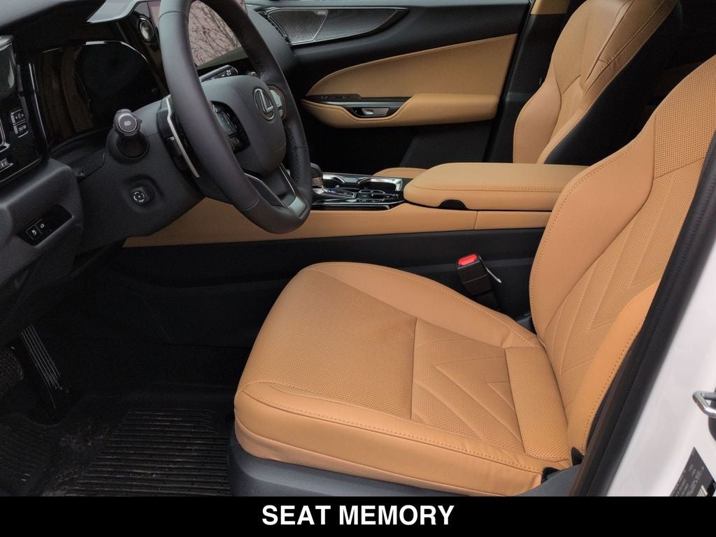2026 Lexus NX LUXURY AWD