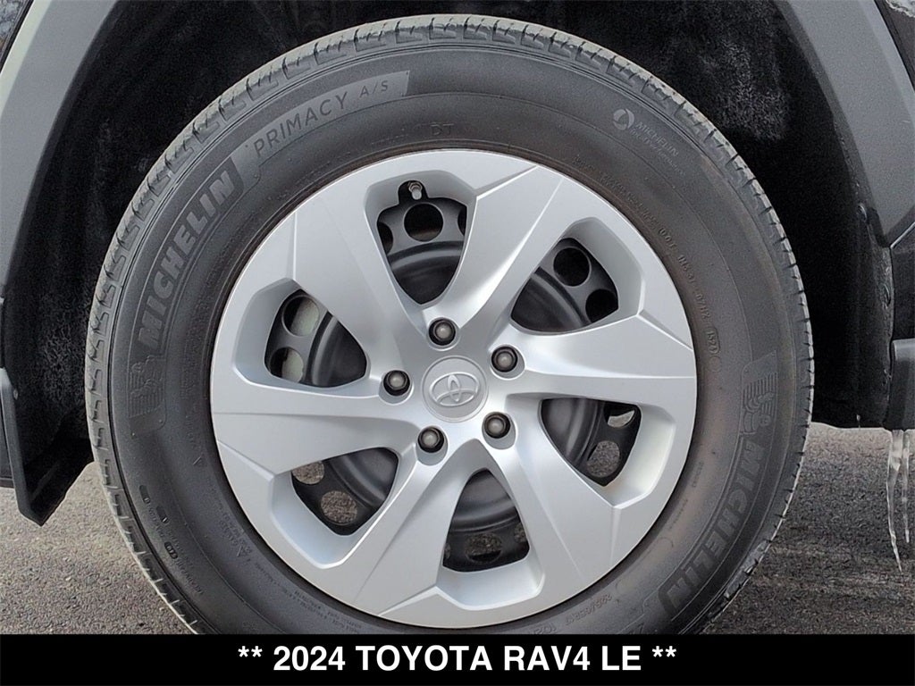 2024 Toyota RAV4 LE