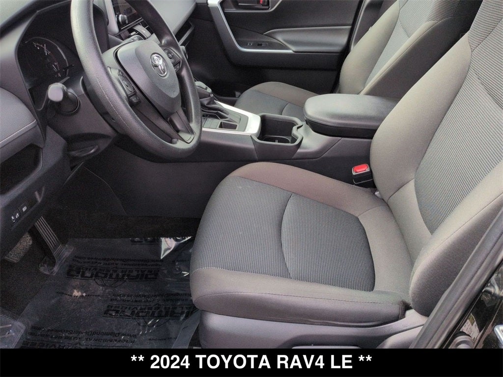 2024 Toyota RAV4 LE