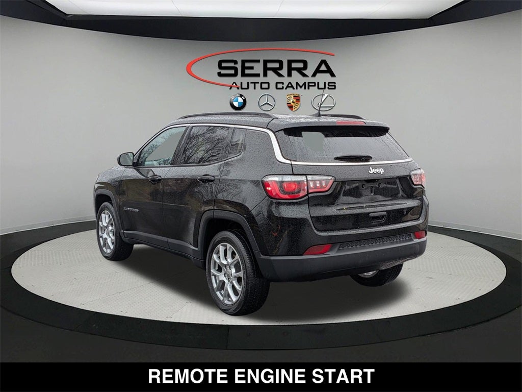 2022 Jeep Compass Latitude Lux