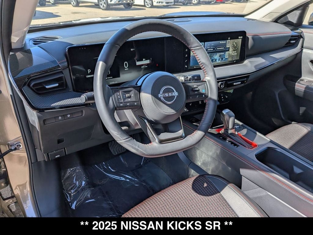 2025 Nissan Kicks SR