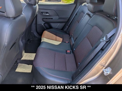 2025 Nissan Kicks SR