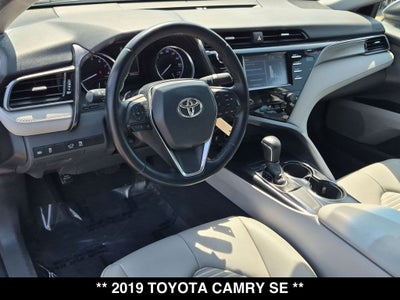 2019 Toyota Camry SE