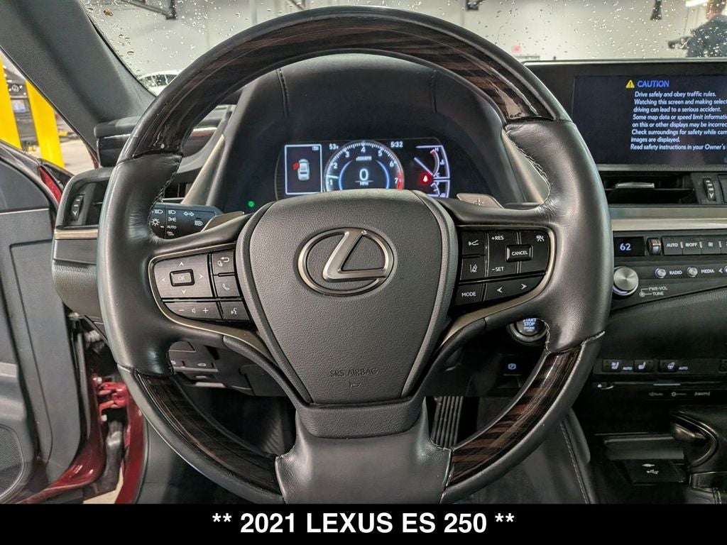 2021 Lexus ES 250