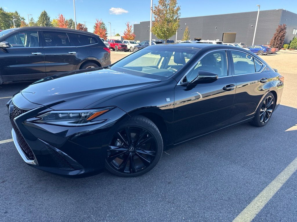 2025 Lexus ES