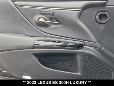 2023 Lexus ES 300h Luxury