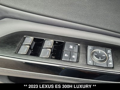 2023 Lexus ES 300h Luxury