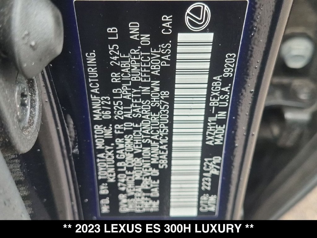 2023 Lexus ES 300h Luxury