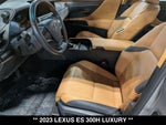 2023 Lexus ES 300h Luxury