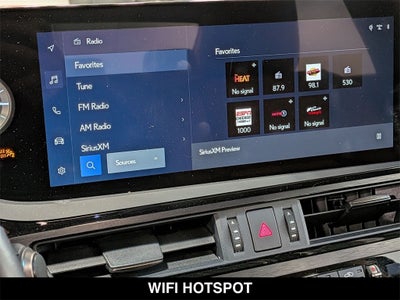 2023 Lexus ES 300h Luxury