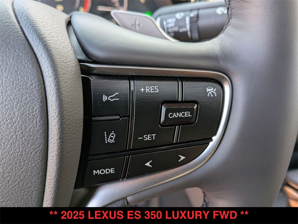 2025 Lexus ES LUXURY