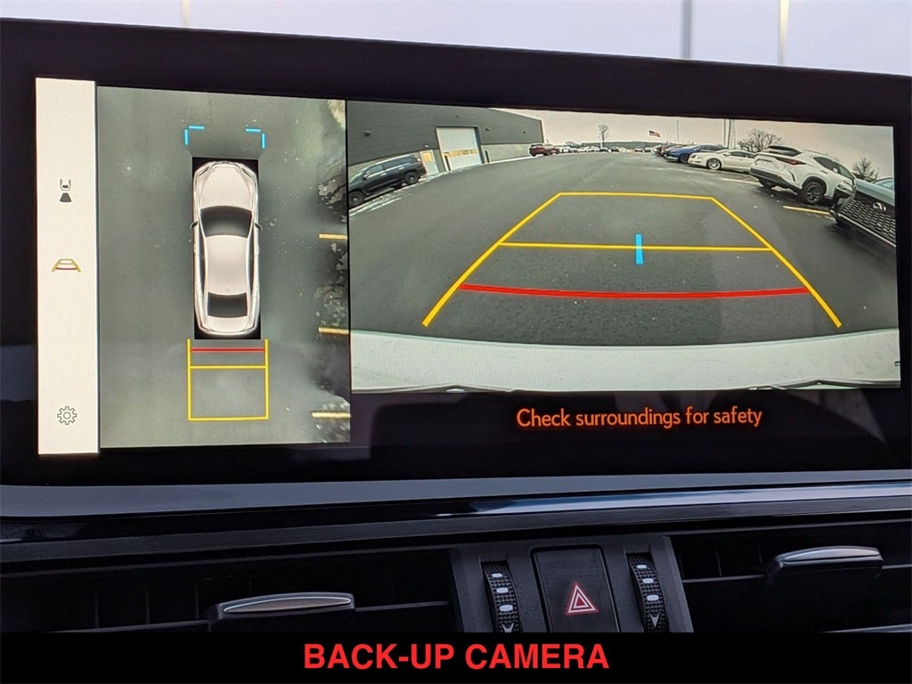 2025 Lexus ES F SPORT HANDLING