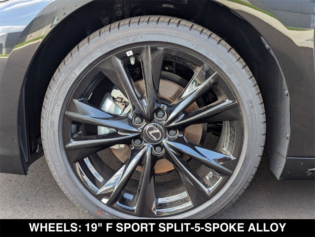 2025 Lexus ES F SPORT HANDLING