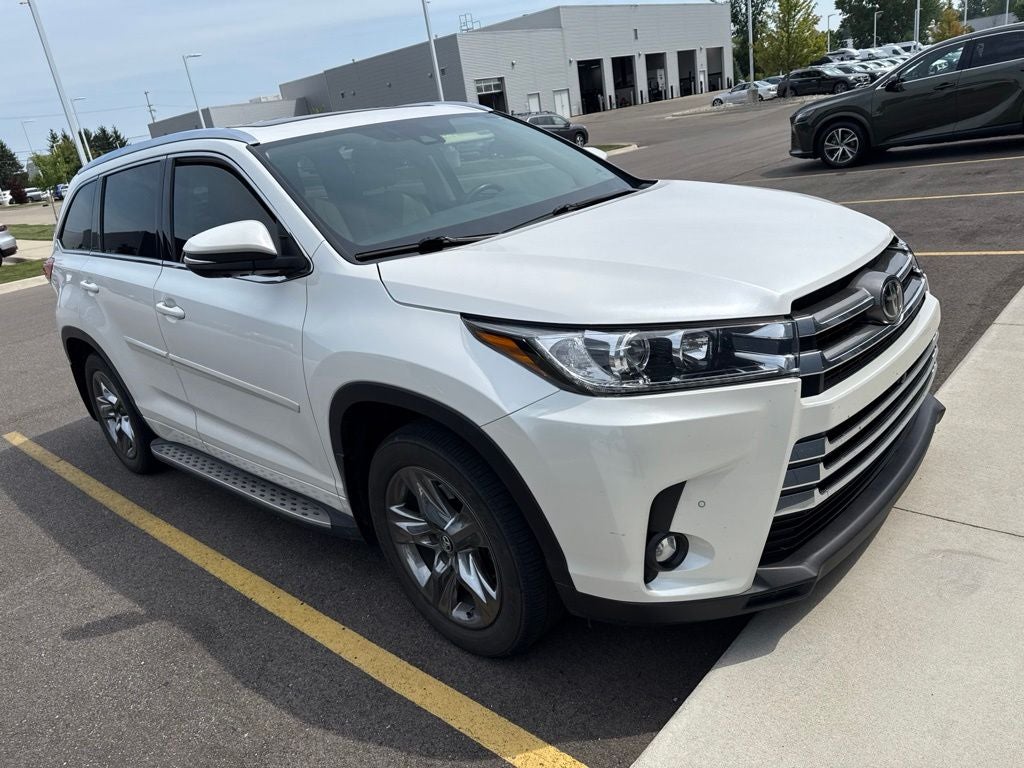 2019 Toyota Highlander Limited Platinum