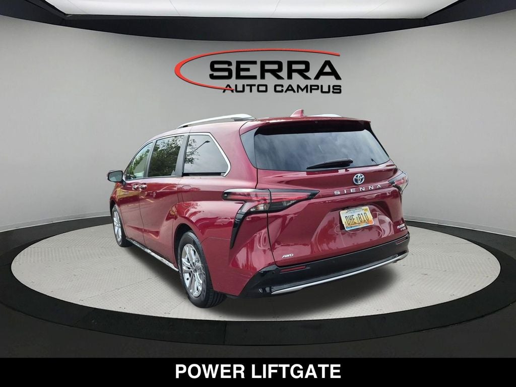 2022 Toyota Sienna Platinum 7 Passenger