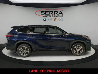 2022 Toyota Highlander Hybrid XLE