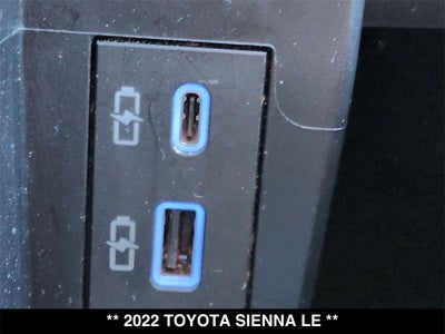 2022 Toyota Sienna LE 8 Passenger