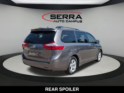 2018 Toyota Sienna LE 8 Passenger