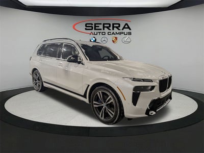 2023 BMW X7 M60i