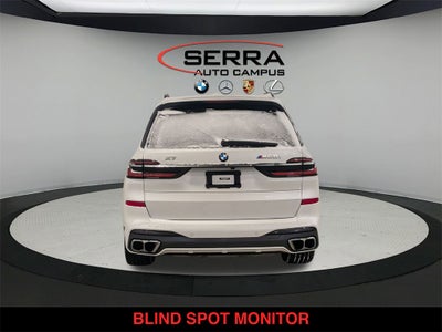 2023 BMW X7 M60i