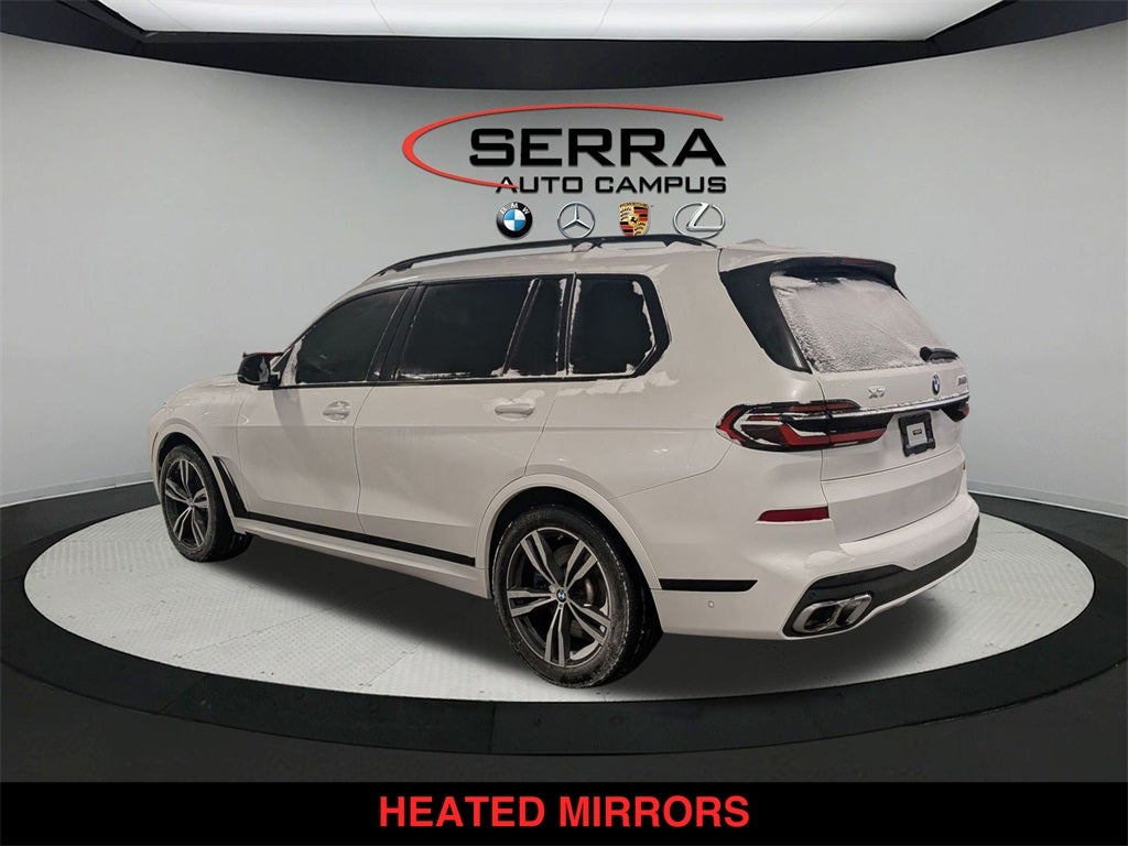 2023 BMW X7 M60i