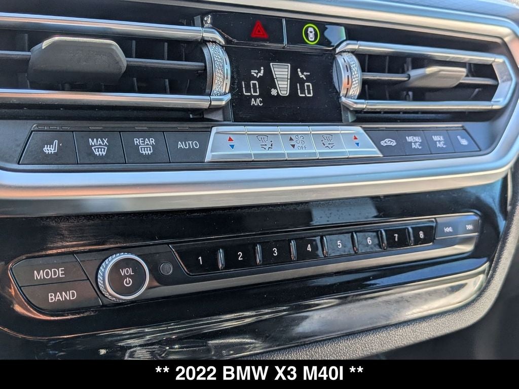 2022 BMW X3 M40i