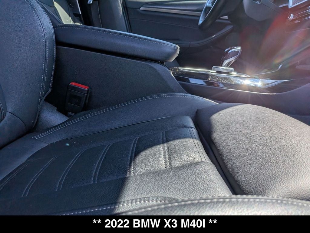 2022 BMW X3 M40i