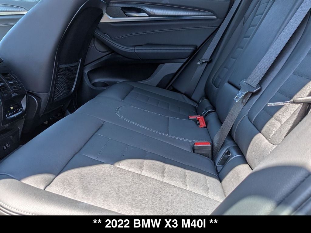 2022 BMW X3 M40i