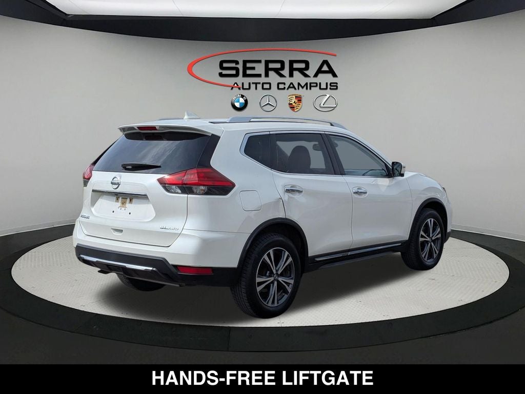 2017 Nissan Rogue SL