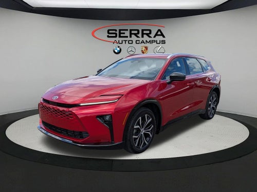 2025 Toyota Crown Signia XLE