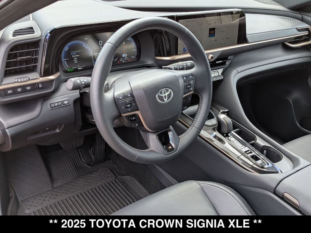 2025 Toyota Crown Signia XLE
