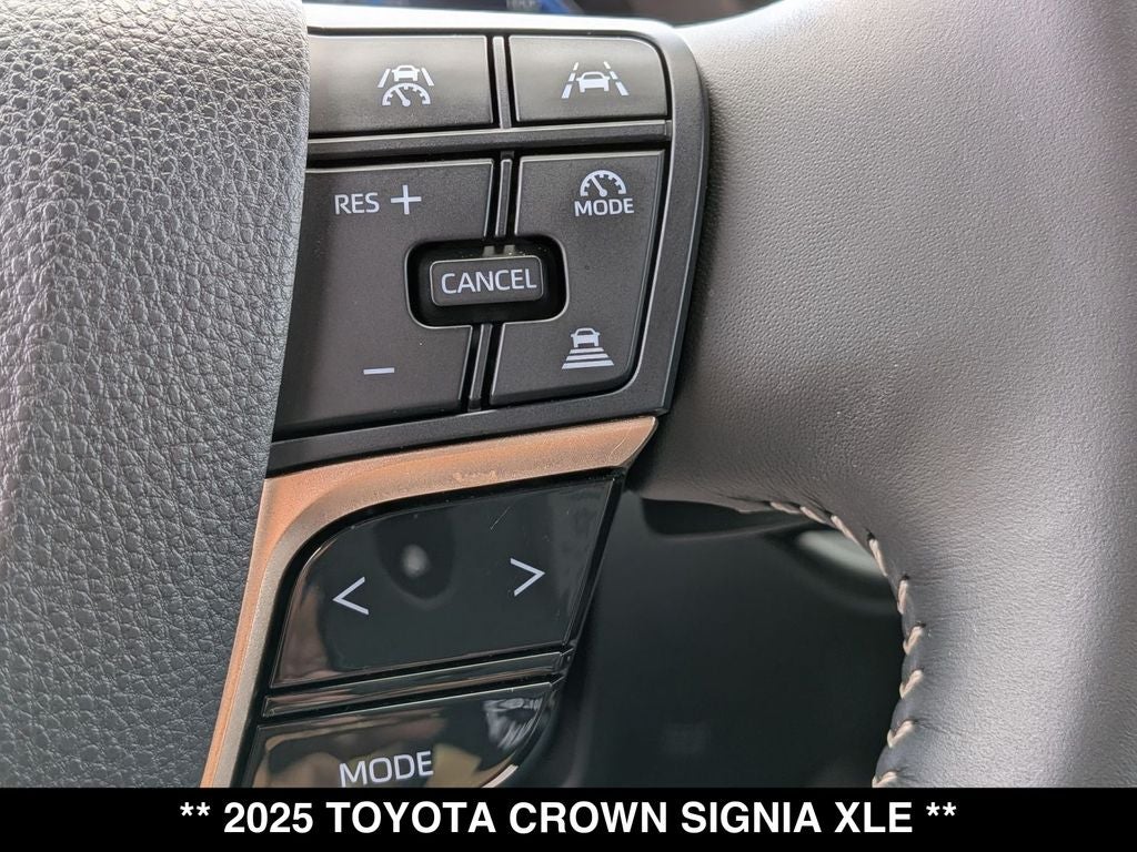 2025 Toyota Crown Signia XLE