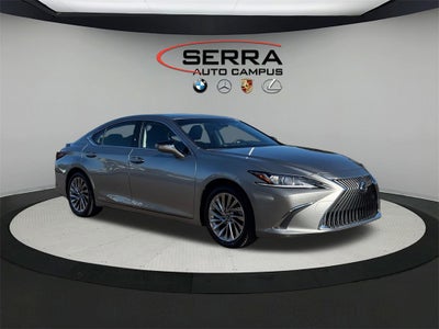 2019 Lexus ES 300h Luxury