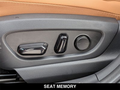 2025 Lexus UX PREMIUM AWD