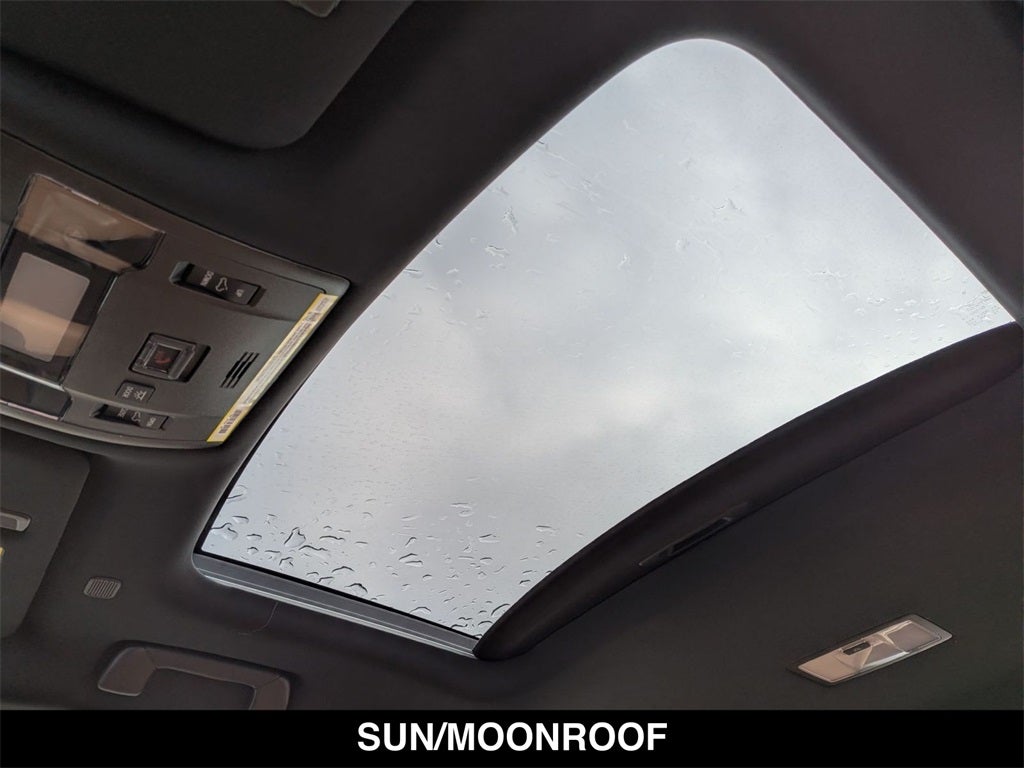 2025 Lexus UX PREMIUM AWD