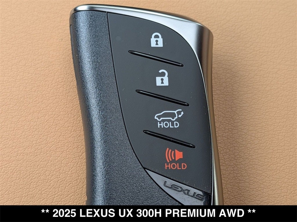 2025 Lexus UX PREMIUM AWD